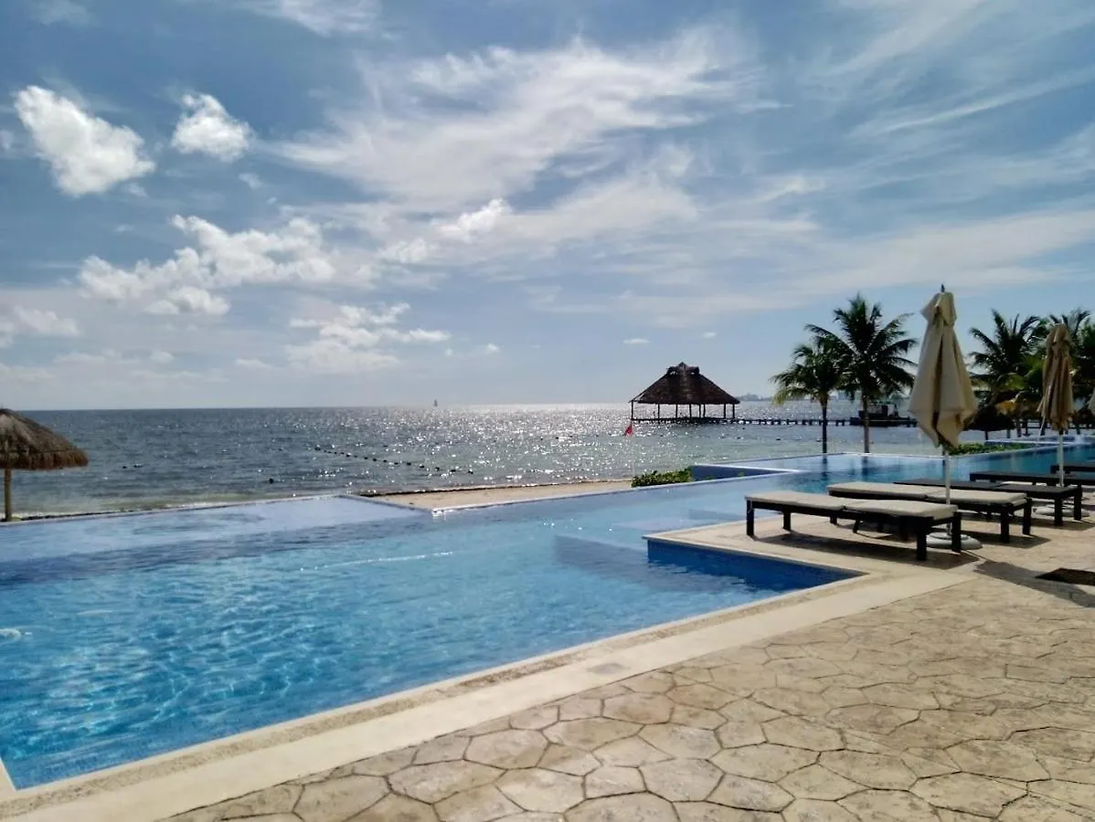 Lahia Apartment Cancun Mexico